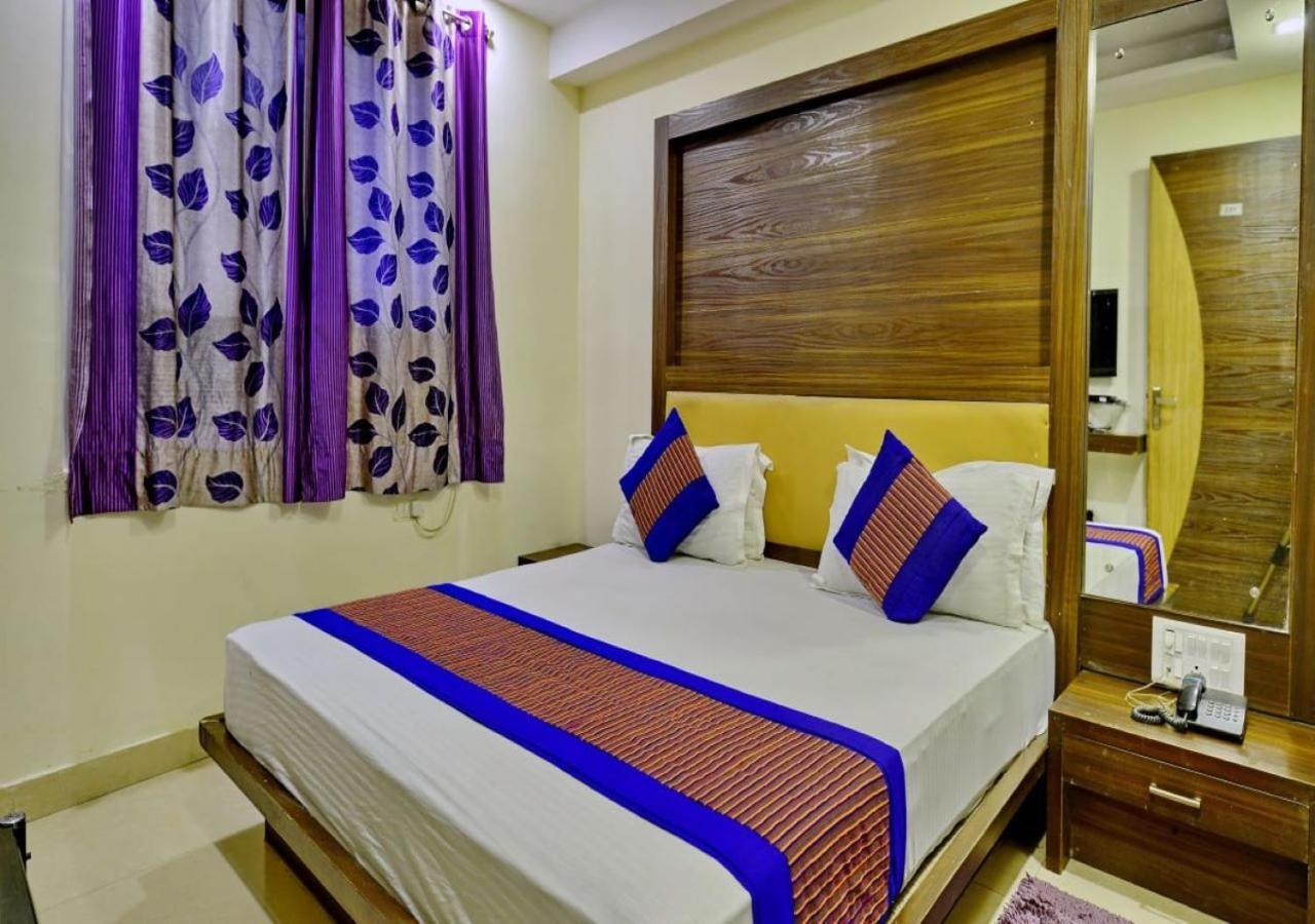 Hotel I Stay & Revels Near New Delhi Railway Station- By Ap Singh Hotels Nova Deli Exterior foto